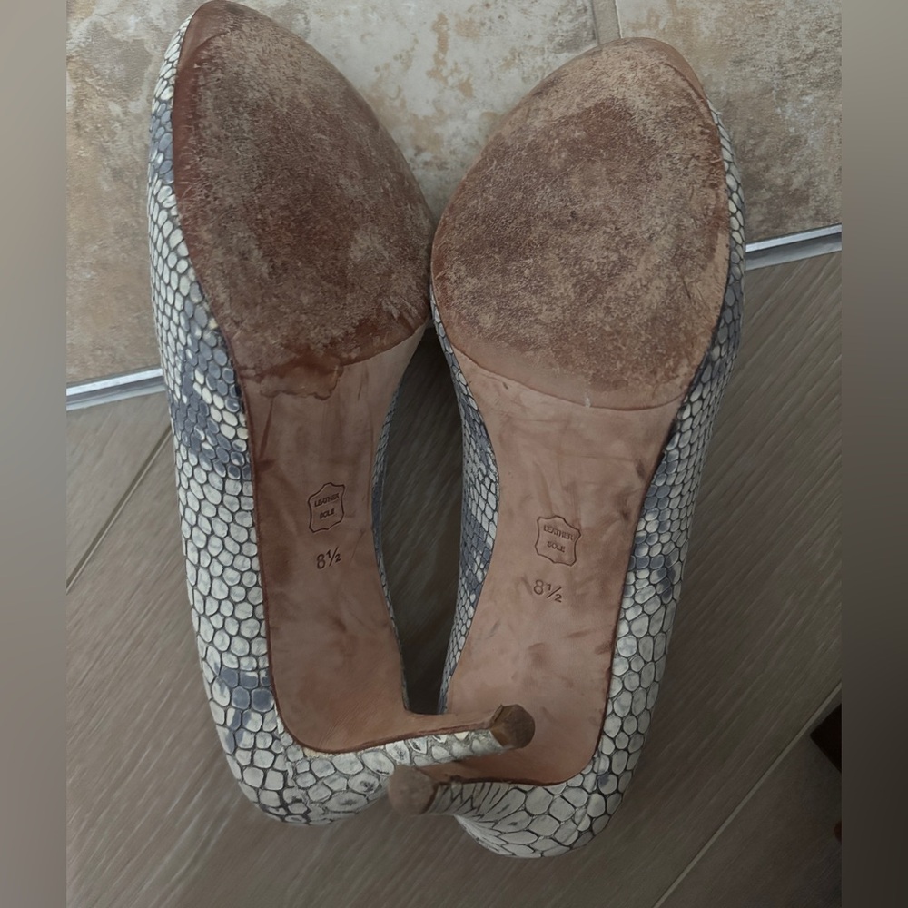 Bcbg Maxazria Python-Print Heels Size 8.5 - image 6